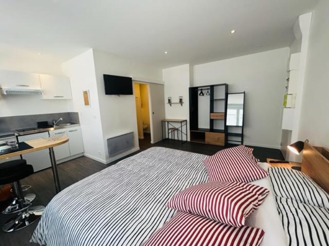 Studio Lumineux 25M² Hyper-Centre Lorient Extérieur photo